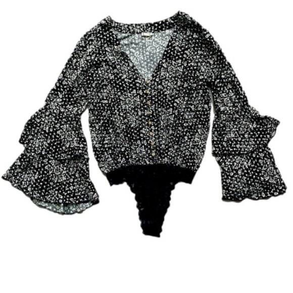 Intimately Free People Ditsy Flare Bell Sleeve Floral Bodysuit Small - Picture 1 of 6